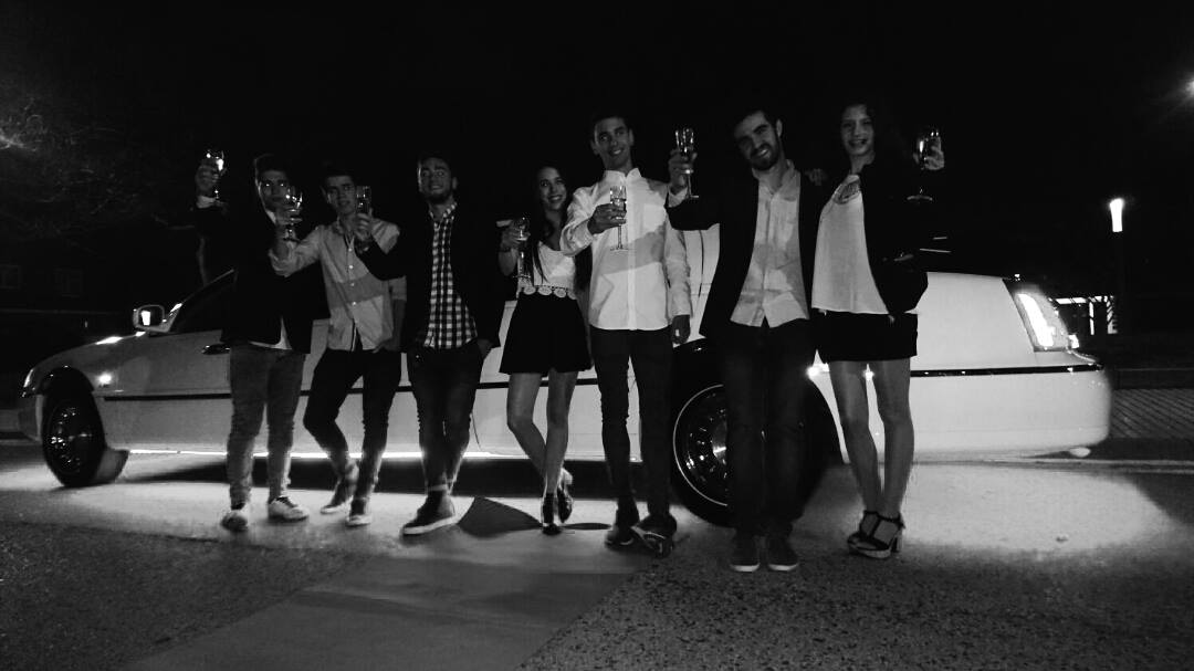 ¡¡ Muchísimas felicidades Lidia !! - alquilatulimo.com - <a href="/PACHALAPINEDA/">PACHA LA PINEDA</a>