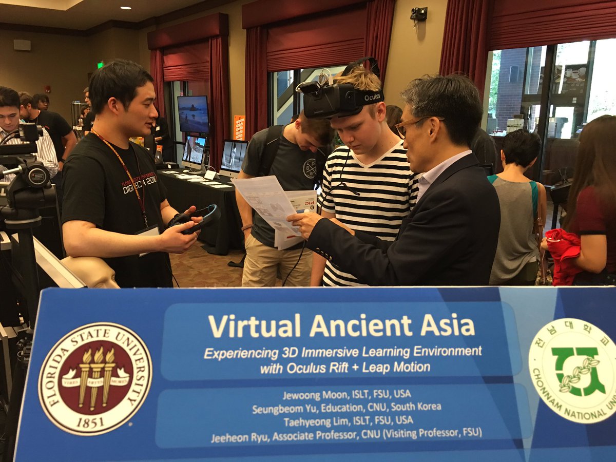 fsuannescollege's tweet image. .@ISLT_FSU students are showcasing their Virtual Ancient Asia project at #FSUDigitech using @oculus! #edtech