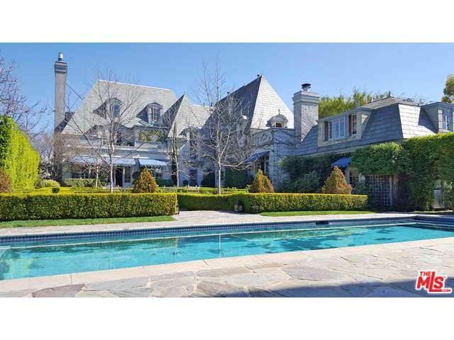 SusanAndrewsLA's tweet image. 363 SOUTH LAS PALMAS AVENUE: FAMED FRENCH COUNTRY MANOR AVAILABLE IN HANCOCK PARK 

luxurylahomes.com/363-south-las-…