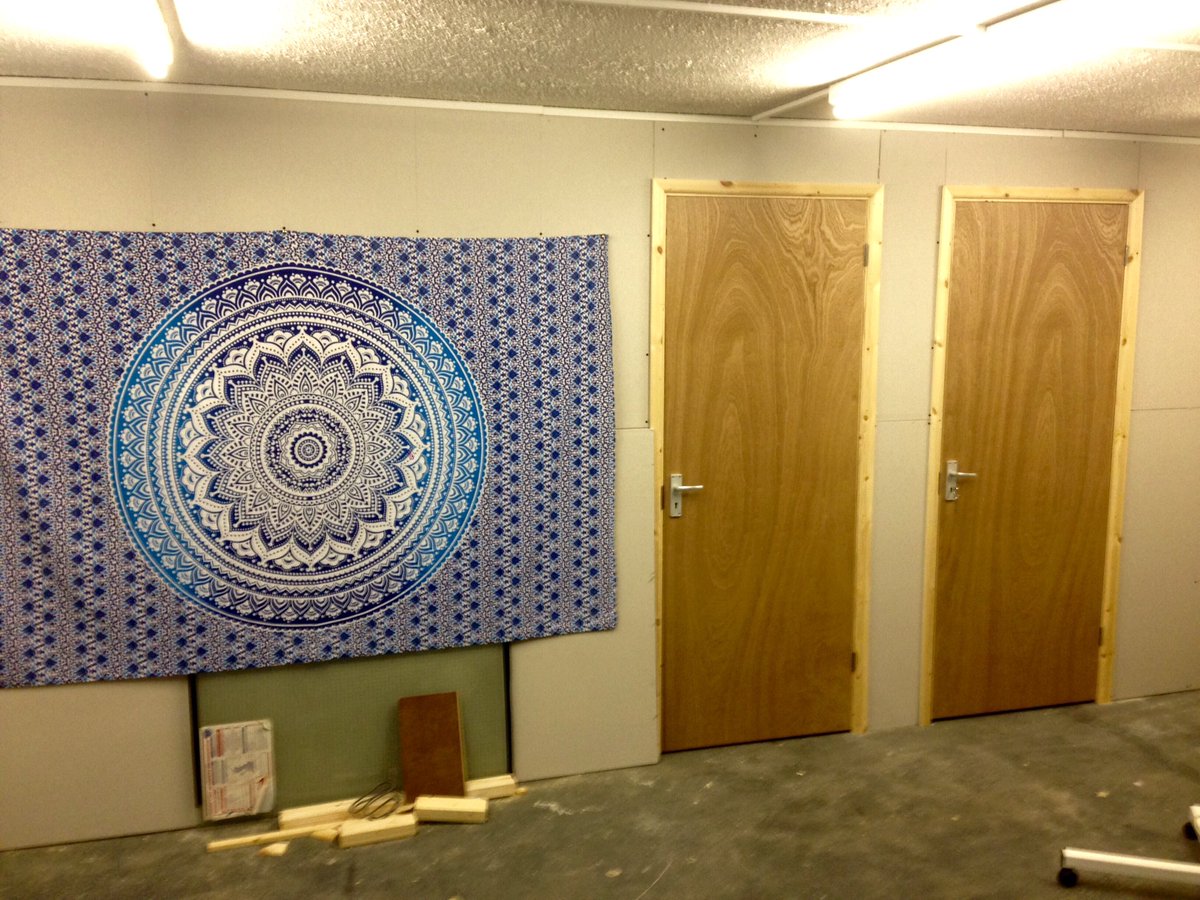 WithoutReasonUK's tweet image. We really do love mandalas 😄 #mandala #workshop #workinprogress #indiebrand