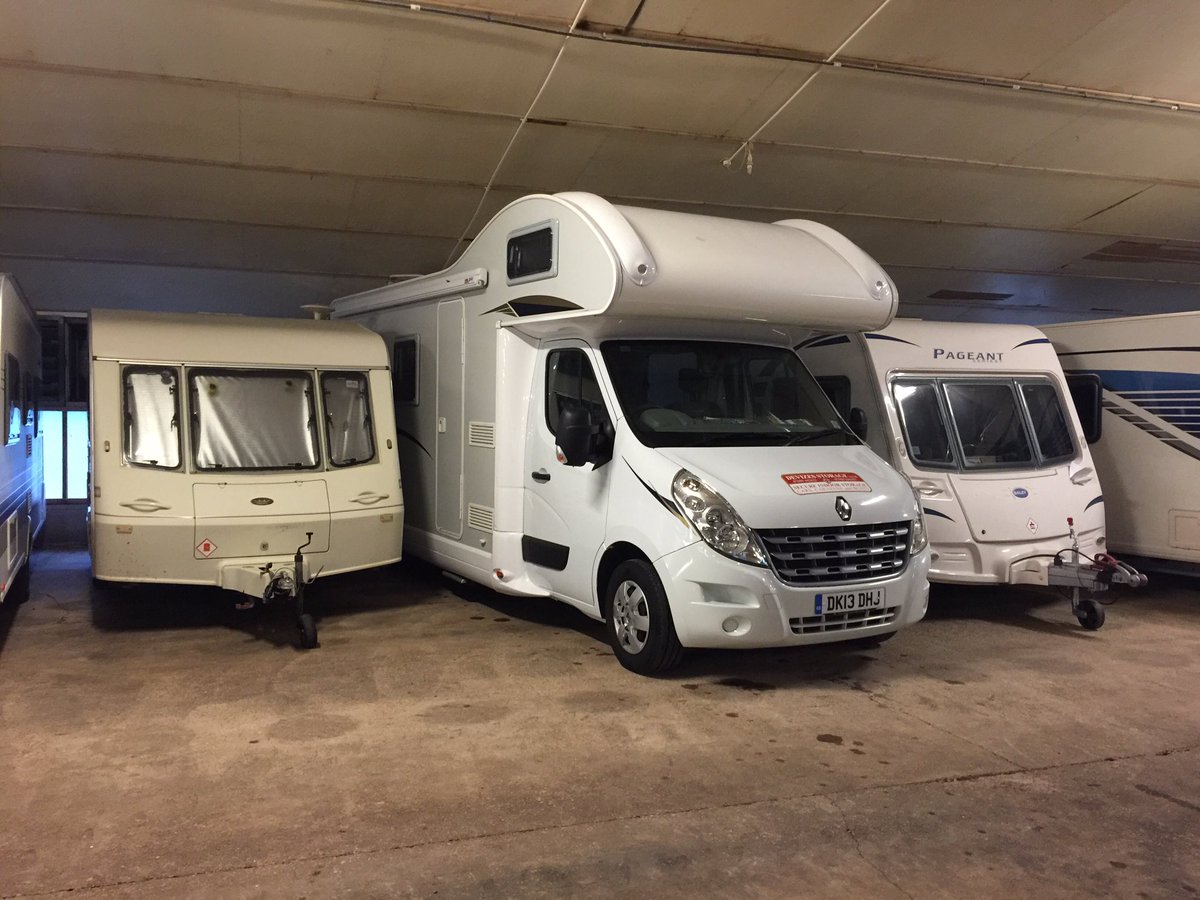 devizes_storage's tweet image. Nice to get our second home back into secure,dry,warm storage unit !!!#devizesstorage #caravanstorage #motorhomes