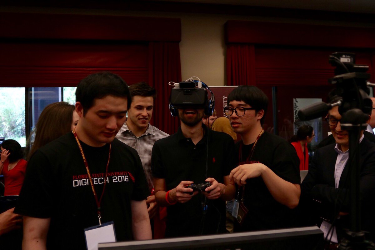 FloridaState's tweet image. Seen at @FSUDIGITECH. #vr #FSUDigitech