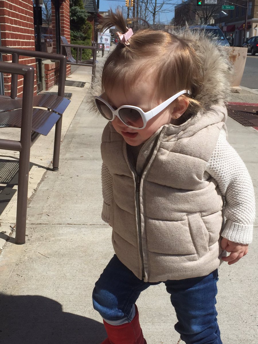 MrsFernsClass's tweet photo. Sushi lunch date at Midori! #springbreak https://t.co/2QNnjFzprl
