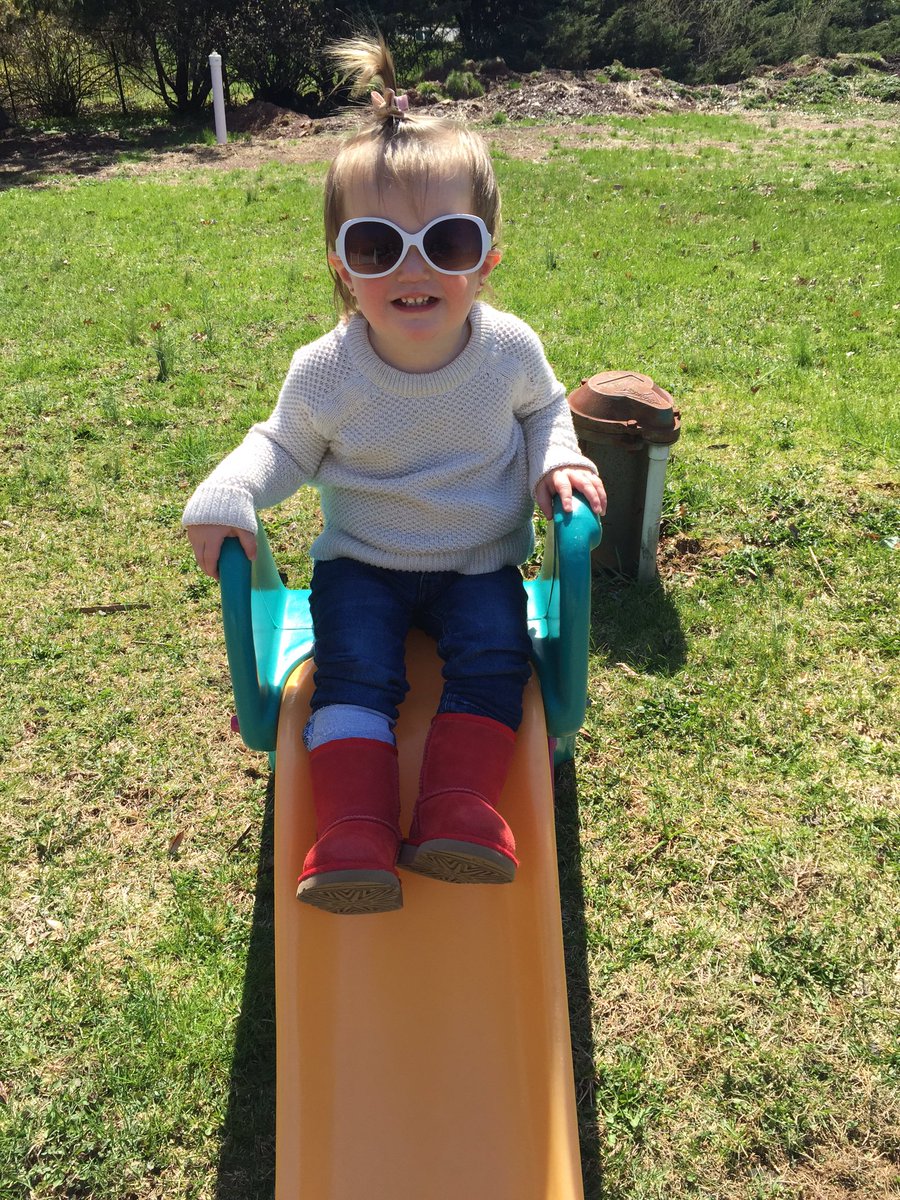 MrsFernsClass's tweet photo. Loving the sun https://t.co/jdWR6tQA15