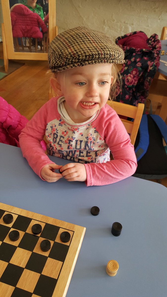 andyjread's tweet photo. Ella enjoying a bit of dress up earlier! #Chaplin #AndyCap 😂👸😉 https://t.co/aQGmxmLnn1