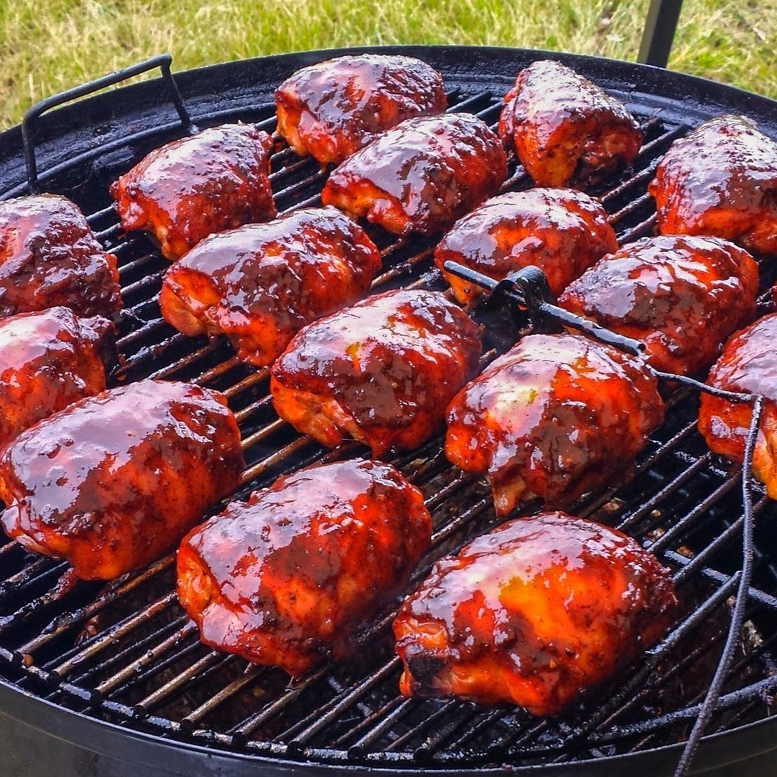 Smoked chicken thighs are a pain to prep but when smoked right they're delicious. #bbq #grilling #trubbq #chicagobbq