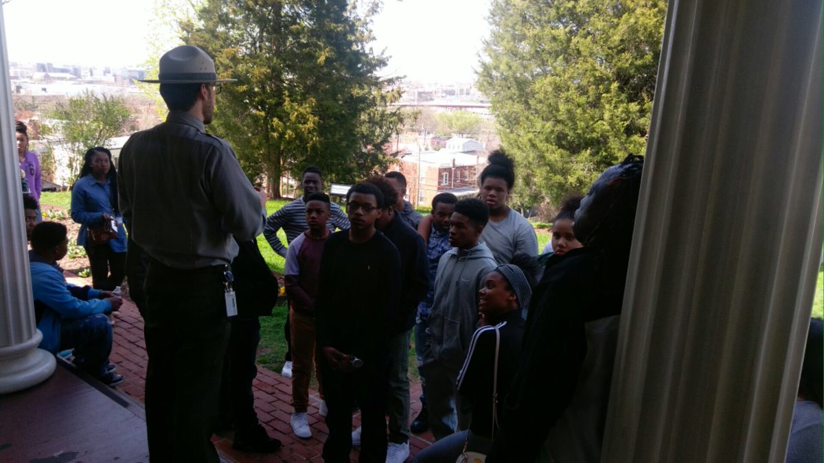MPS_BlackMales's tweet photo. @FredrickDoug1 learning about his life's work. #Creatingnewrealities https://t.co/ZfuIUuzzjK