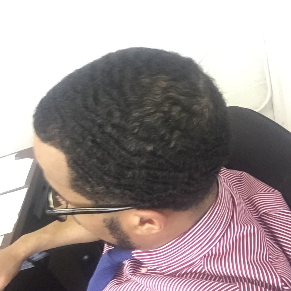 Ur_HIGHness601's tweet photo. Waves spinning though lol... 5 weeks n counting since I cut my hair https://t.co/4X0uOhdVCc