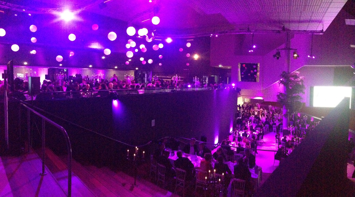 Prachtige avond met 500 #RICS leden en hun gasten bij galadiner <a href="/TiVre_Utrecht/">TivoliVredenburg</a> <a href="/RICS_Europe/">RICS in Europe</a>