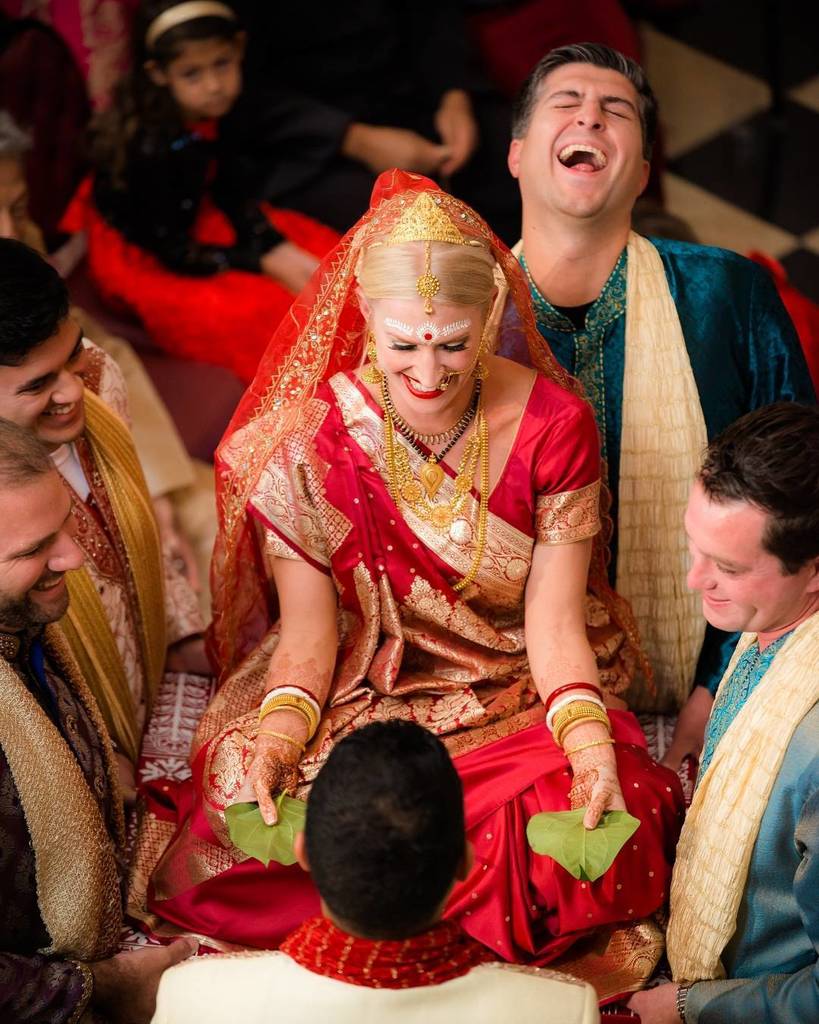 GoldGridStudios's tweet photo. It's an honor to capture the important traditions on each couple's day. Kristen was carried into the ceremony, and … https://t.co/H95v1gxKUQ