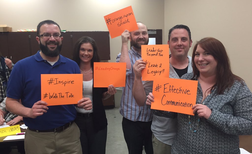 mlindsey1223's tweet photo. D239 &amp; D250 DS Advanced HDU was a Success! Great Leaders! #LoveTheNewMaterial @BPlantenberg @HDLutz @TimAdamsTHD https://t.co/d6lCzyKE4O