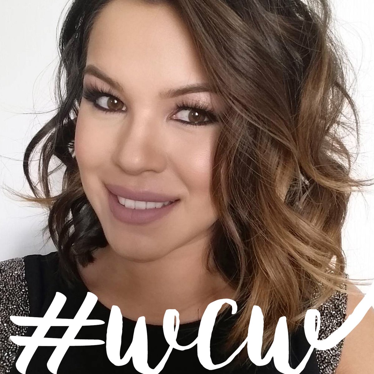barkdsign's tweet photo. This week our #wcw goes out to Ginette Hall MUA!  Congrats on all of the success in your new venture! #mua #yqr https://t.co/pwHuKiDuVP