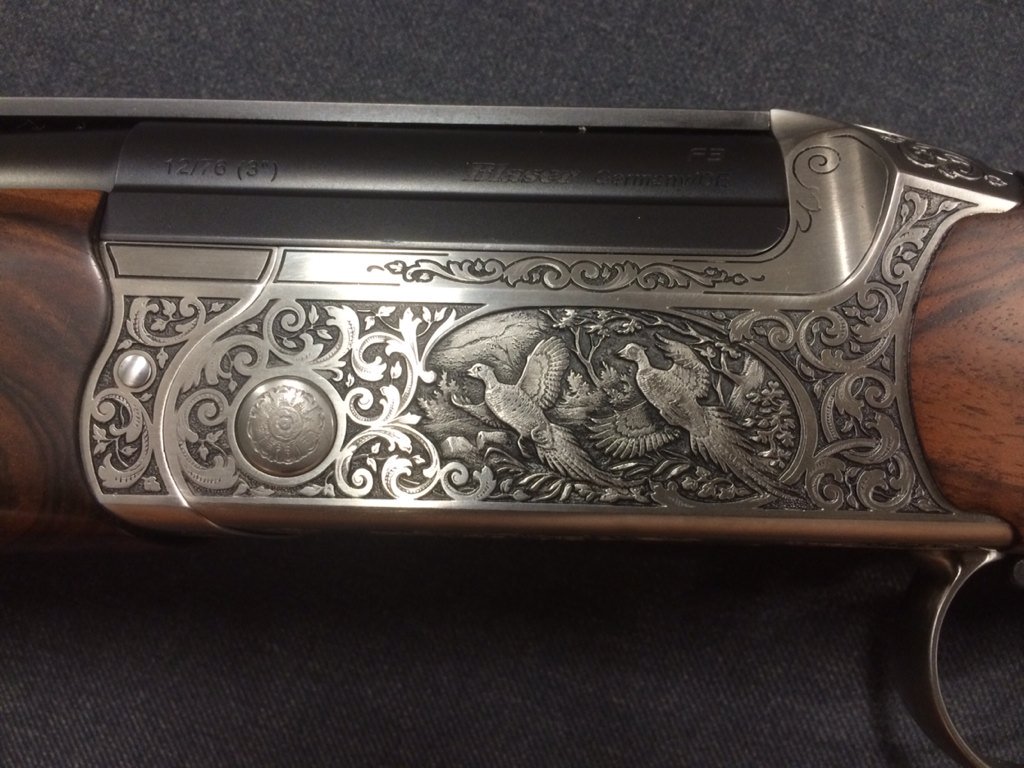 hadfieldguns's tweet image. Only Blaser Grand Luxe for sale in the UK 32" multi £6500 #mint #rare #special