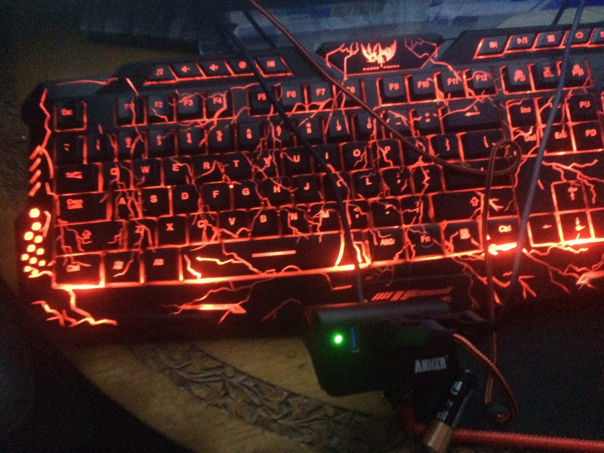 4thomasrules's tweet image. New keyboard