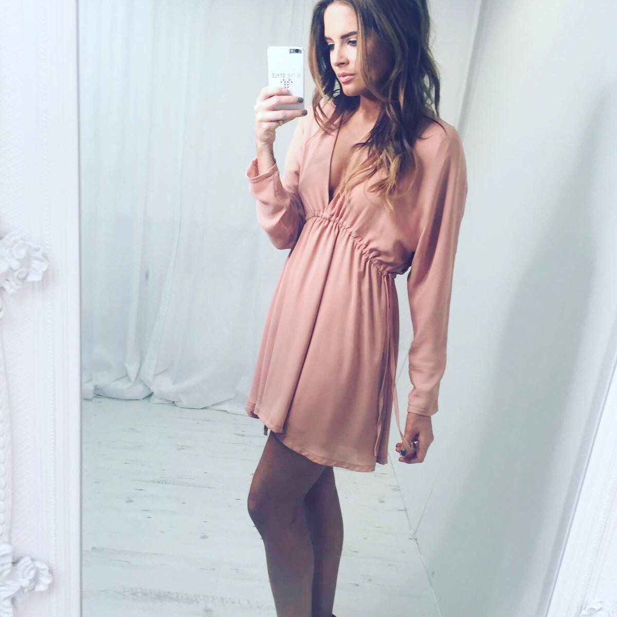 lauralovesit's tweet photo. "@BinkyFelstead: This dress from my range with @inthestyleUK is 🙌🏻🙌🏻🙌🏻 https://t.co/JoTemc0jlx" in love with this 💛