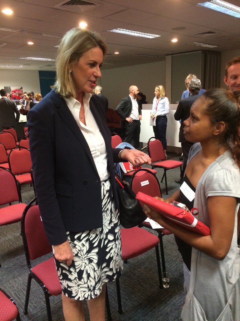 georgiecrozier's tweet photo. Spking with Mabel Malcolm about her experiences at the launch of #AusRedCross #VulnerabilityReport2016 #springst https://t.co/2dkhRT5Hwt