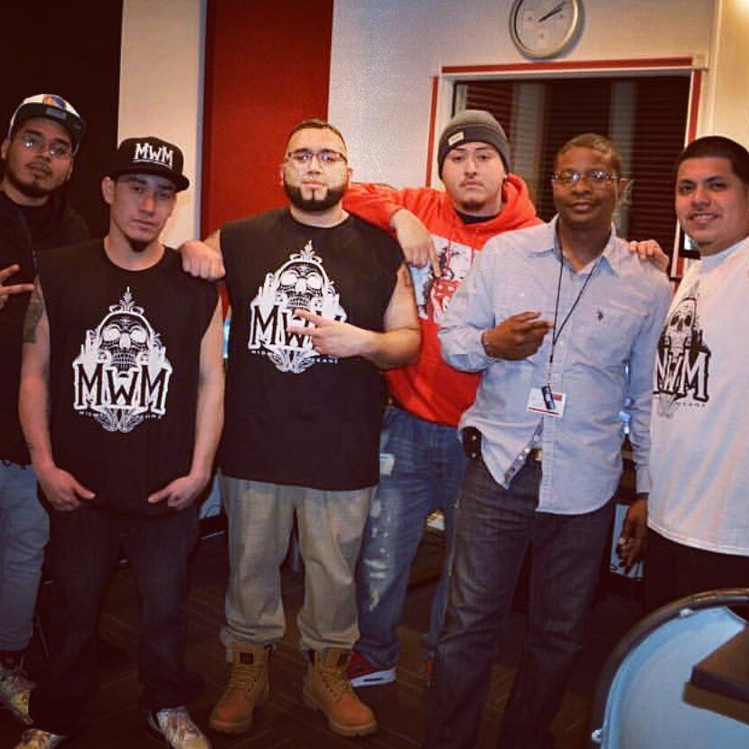 MidWMex's tweet photo. So much talent in the room
@MrMustangMeDinA @hexhectic @hecticsocial @hecticmedia @enviyon...
#MidWestMexikanz https://t.co/ZiSNxrA3Pv