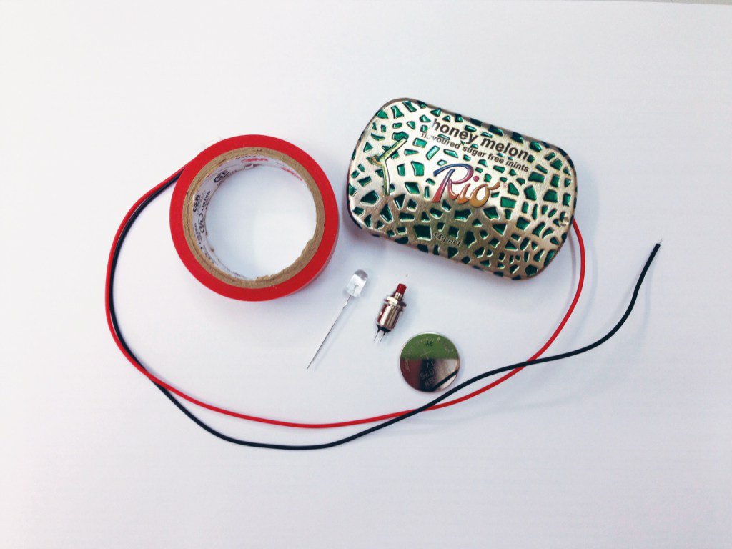 Mini LED Flashlight theneroliko.wordpress.com/2016/03/31/min…