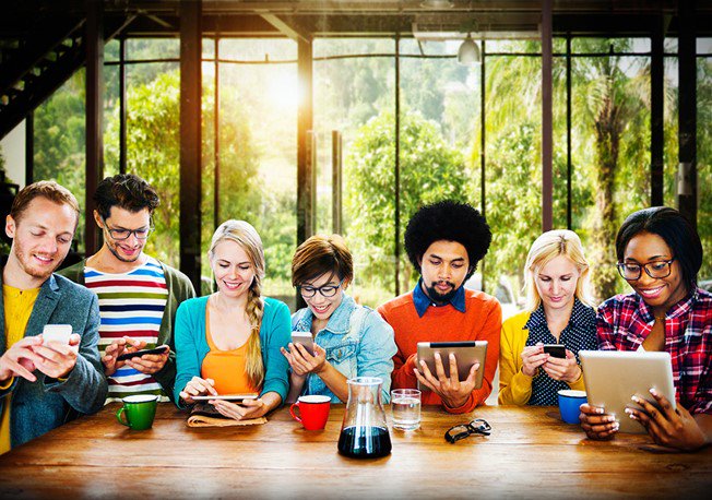 branddesign_lab's tweet photo. 4 Tips on #SocialMediaMarketing for the Savvy #Business! https://t.co/cSX2ukLitQ https://t.co/AekXJFrD5a