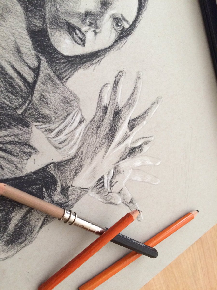 LVictoriaArts's tweet photo. Still working hard, I'm soooooo rusty! https://t.co/FYw8E1uutu