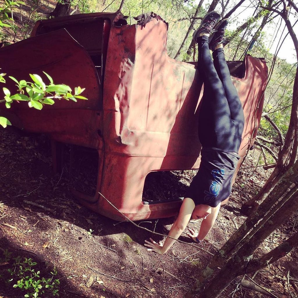 efosterw's tweet photo. I fully expected a wasp #apocolypse to ensue. #yogaeverywhere #yogawife #CanyonLoop #ProvidenceCanyon #hiking #Hyph… https://t.co/do6b2zKdIE