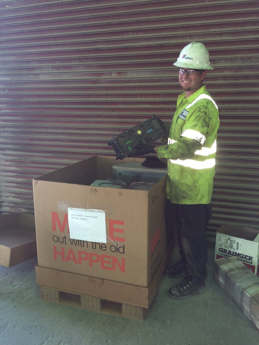 Shuskey3K's tweet photo. Let the recycling begin!  Friant Aggregate and Ready Mix Maintenance shop begins electronic waste collection! https://t.co/4vnzBmvaLM