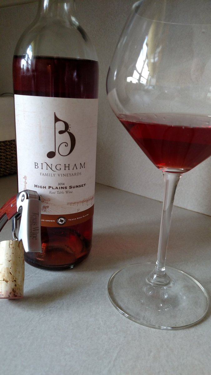 MizBingham's tweet photo. because pumping out social media content while the #tinyTexan is screaming requires #txwine @BinghamVineyard https://t.co/wUlc0D8s7U
