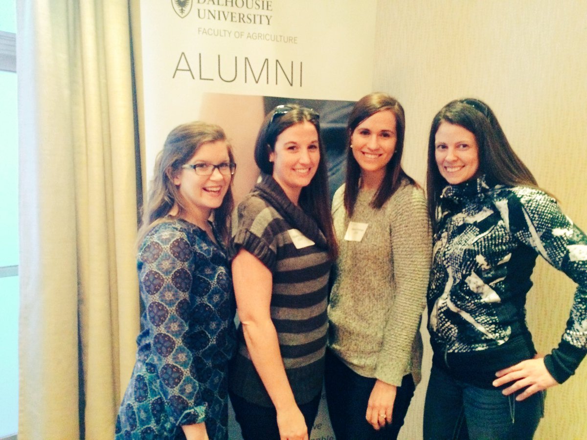 elizabeth902's tweet photo. Former NSAC recruiters! #Aggies @maxinemaclean @janetwalker85 @M_MCDONALD12 @dalagriculture https://t.co/TRpPxyGp5V