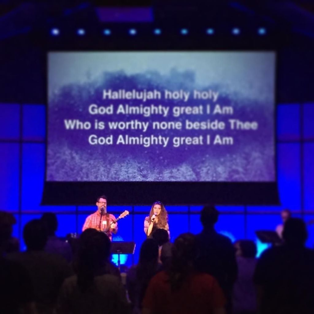 NSstudentsSouth's tweet photo. Awesome seeing students worshipping the great I AM. #southcow https://t.co/iZLco8e4WP