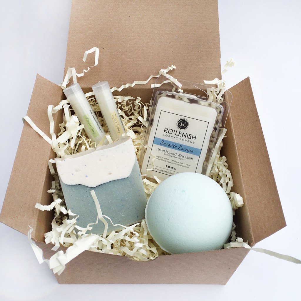 ReplenishSoap's tweet photo. Check out our gift sets! https://t.co/QrU9g5qBT4 #MothersDay #giftideas #giftsforher #replenishsoapco #spaset https://t.co/IUZApH5lUp