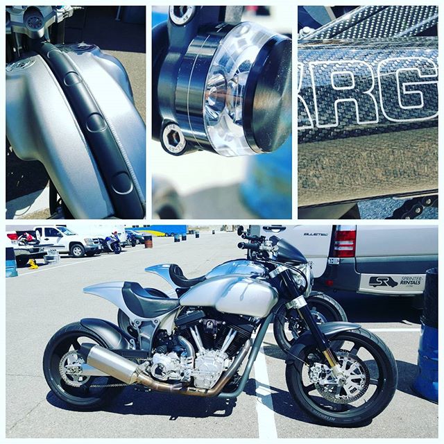 okka_nyan's tweet photo. Thx jrod_racing：The guys from @archmoco were at the #hackdaytrackday yesterday, seriously..
https://t.co/vZXxGfDrIx https://t.co/P0zpylSMUj