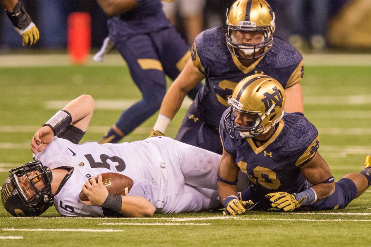 ND_bbfb's tweet image. Max Redfield (@maxired10)
FS #10
#Antagonist #Villain