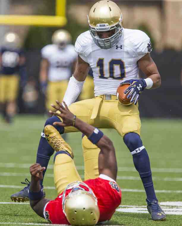 ND_bbfb's tweet image. Max Redfield (@maxired10)
FS #10
#Antagonist #Villain