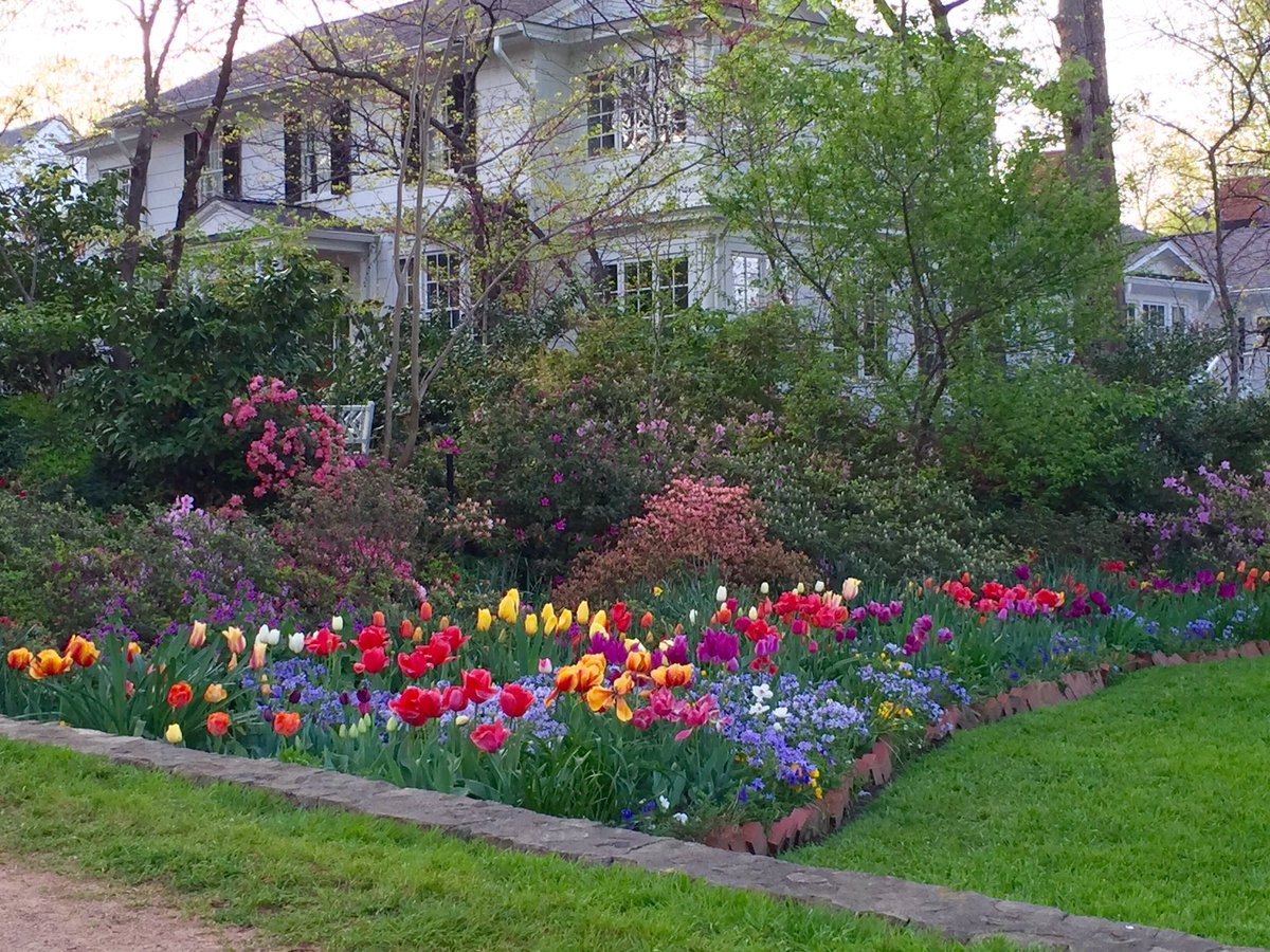 Chapel Hill Garden Club On Twitter The Sisters Garden Is Open