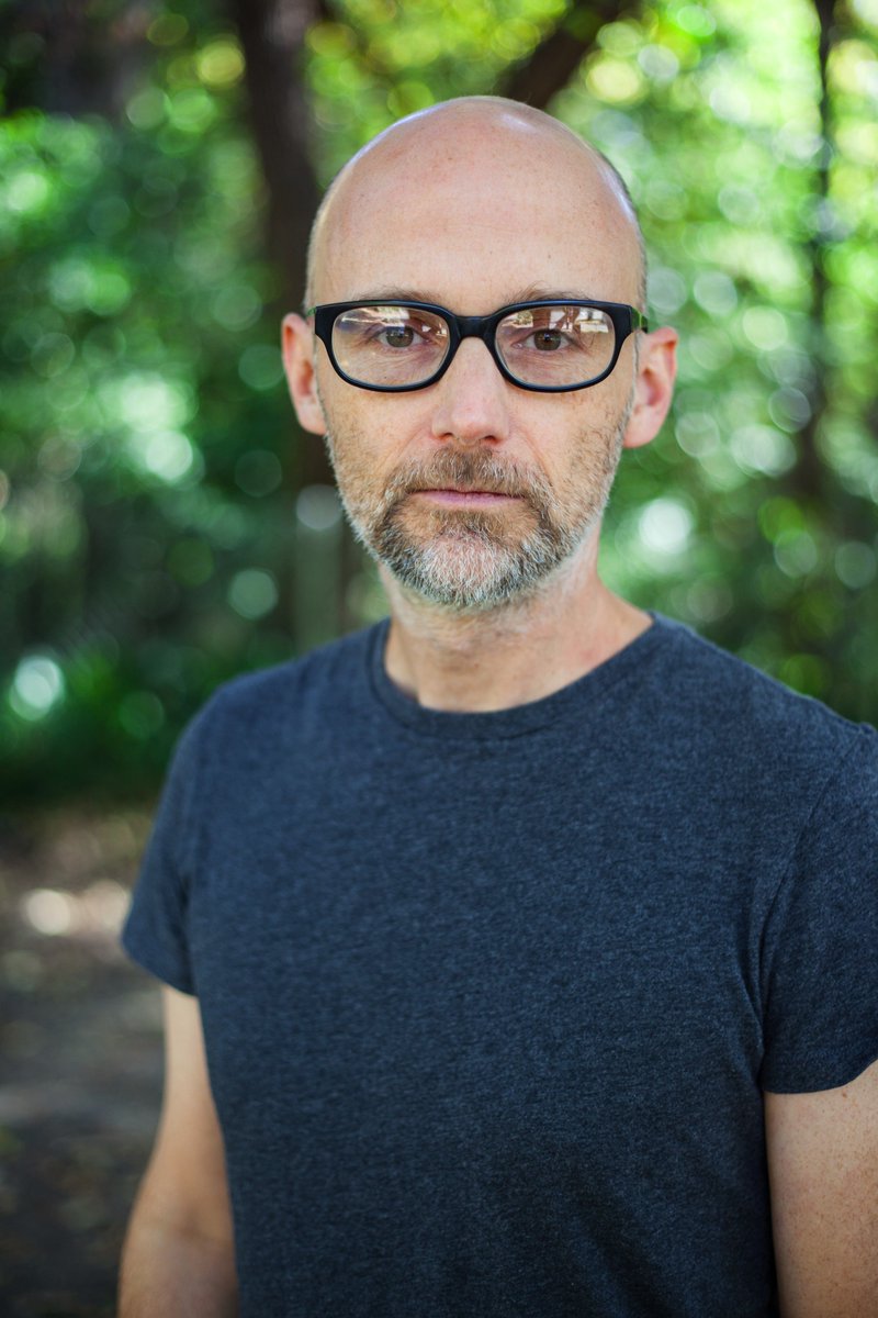 SustainableB's tweet photo. #SBCAwards honoree Moby &amp; Presenters @MarandaPleasant &amp; Ryland Engelhart  Apply by 4/1/16!
https://t.co/S437NSVPyi https://t.co/iPFEX3Jh8a