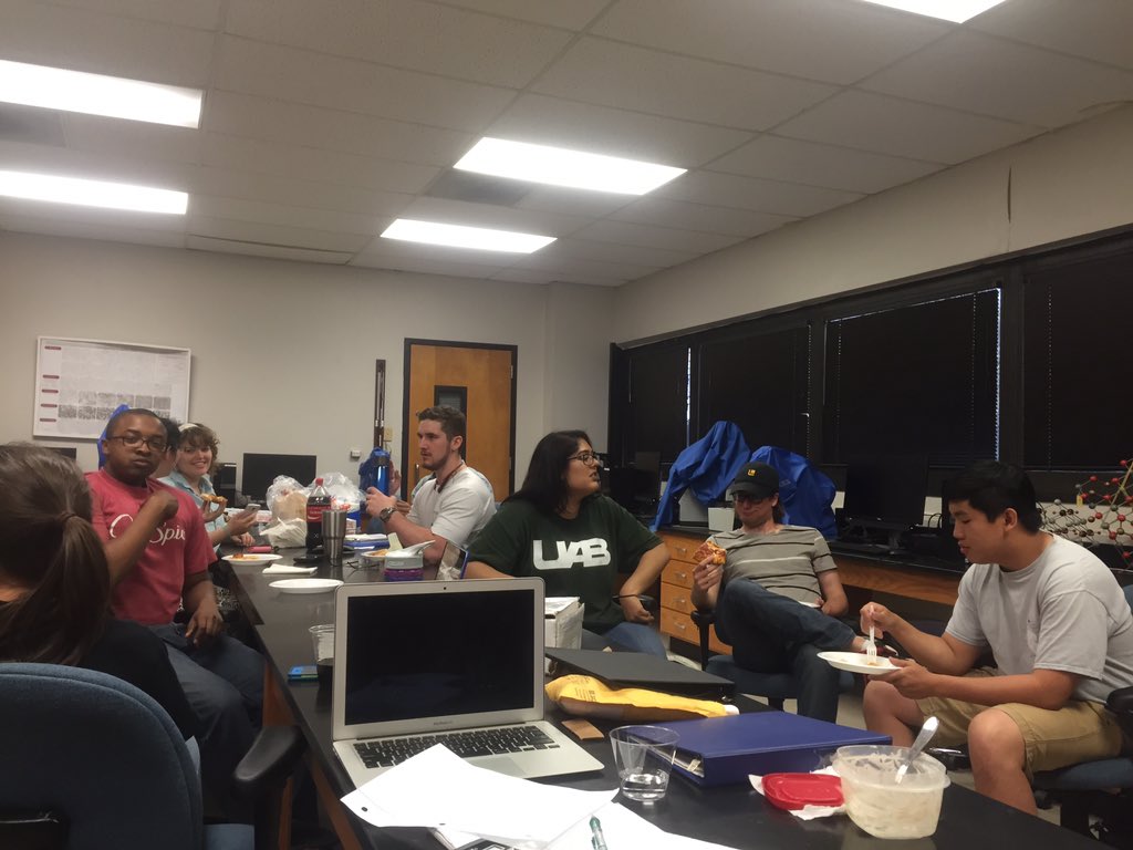 egcampbell1's tweet photo. Officer elections. Lots of new faces. Time to move from leading to mentoring. #uabafsma #WeAreFEF https://t.co/mPx0TdpwvW