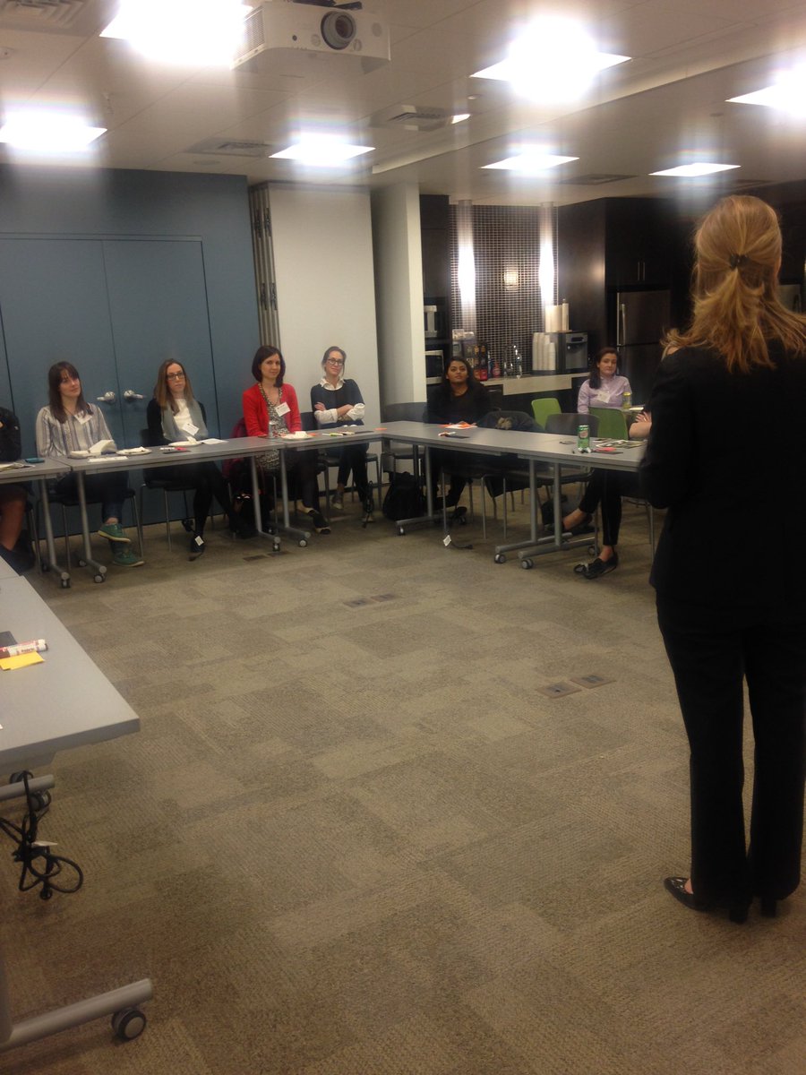 SWSGBoston's tweet photo. Now, Ellen Duffy shares her financial literacy "secrets". #letstalkmoney #SLN #SWSG #instrength #insolidarity https://t.co/HP2ofXoF49
