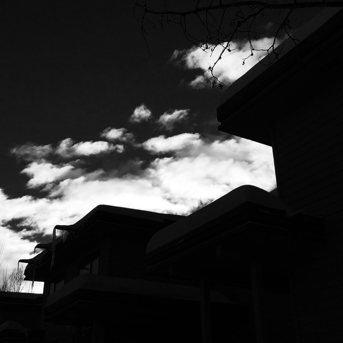 APPLESToNEPiX's tweet image. "#AngelsFall" by @breakingbenj.
Kinda #MoodyDrive, &amp;amp; found this
On #RandomRadio.
I dig it.
&amp;lt;ò&amp;gt;#LongThoughtfulDrive&amp;gt;