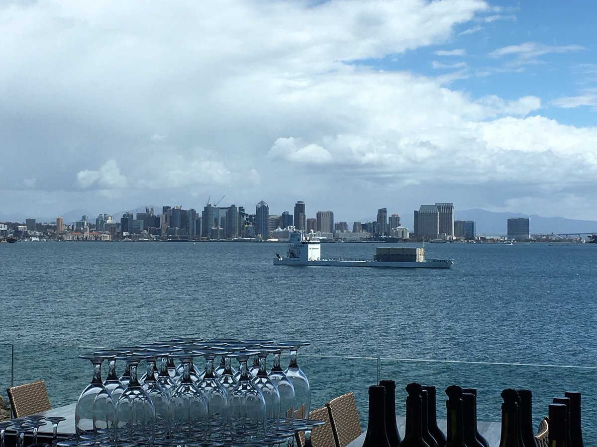 SmartPMTech's tweet image. Blue skies for days!  Sunny SoCal for #calsmacna 2016! #SmartPM #construction #technology #onthego