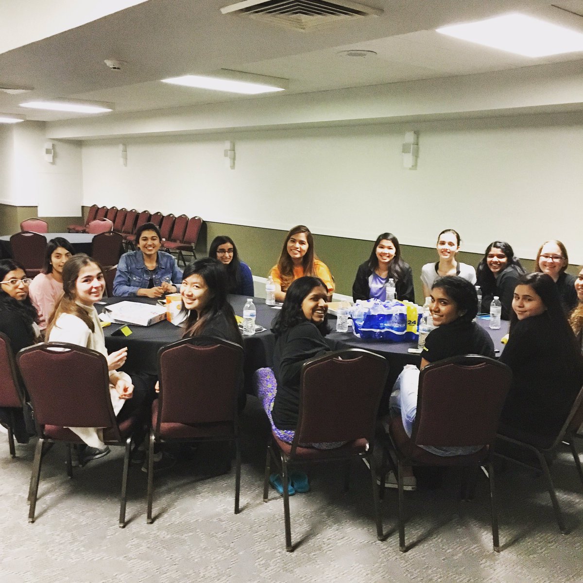 sheplusplus's tweet image. Welcome to the Bay Area, 2016 #include Fellows! #sheplusplus #includefellowship16