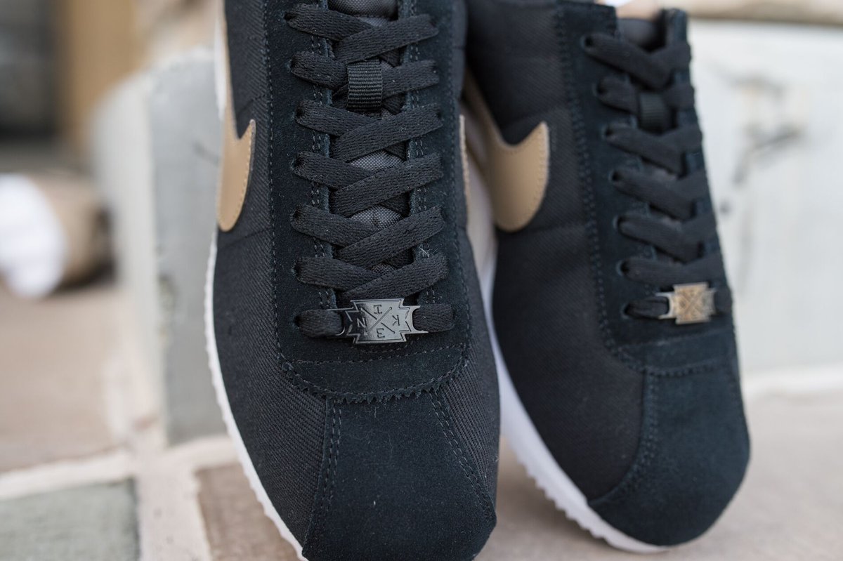 nike cortez sf
