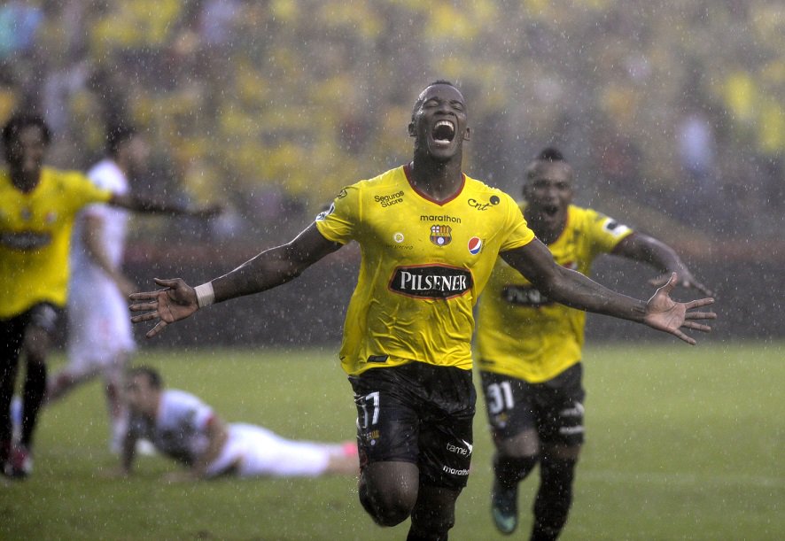 marcadorec's tweet photo. #BarcelonaSC pierde a Cristian Penilla para visitar a #DeportivoCuenca ➡ https://t.co/oTcQk3vW4O https://t.co/gJrFSyojGX