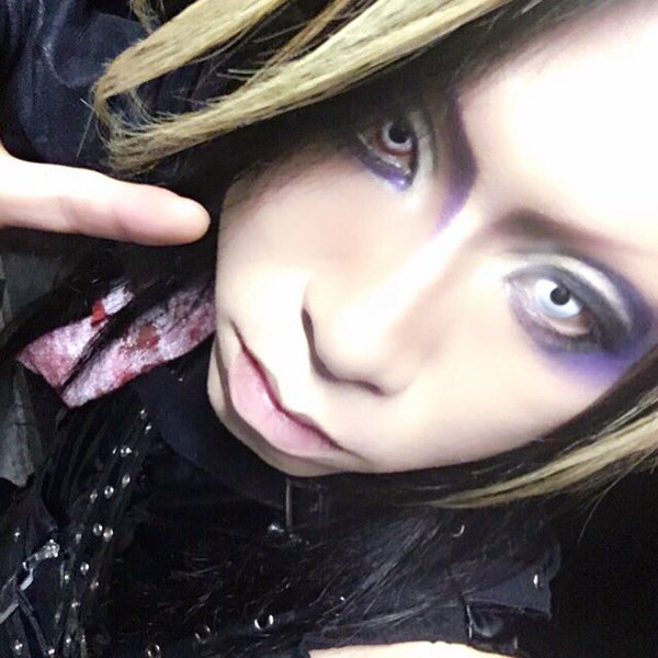 JRockVisualkei9's tweet photo. 【Birthday】

・UNDER FALL JUSTICE：杉野 暁兎

・@justice_akito 

お誕生日おめでとう！！

#Jrockvisualkei9 #UNDERFALLJUSTICE https://t.co/QYI9egOEcA
