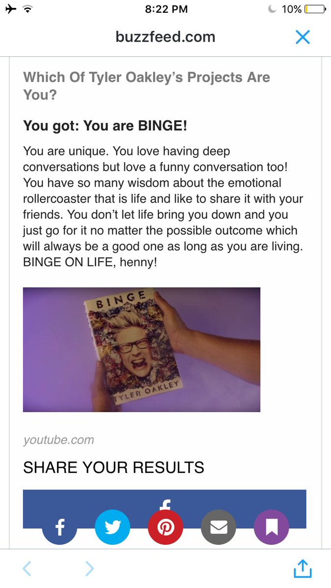 cliffosauras's tweet photo. @tyleroakley I Got BINGE! 💕🤘🏼(ft. my BINGE book☺️) https://t.co/ncZPIEHwcq