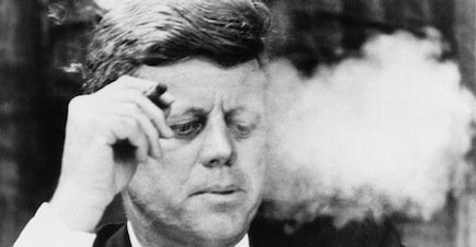 President John F Kennedy used Medical Marijuana for Pain mrstinkysgreengarden.com/2015/12/presid…