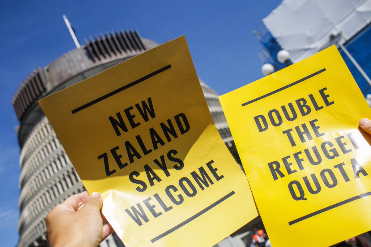 chrisjtse's tweet photo. Refugees are welcome in NZ. It's time to #DoubleTheQuota. https://t.co/Ss3vkdEMXz