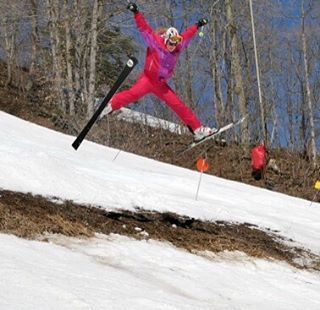 starfishstuff's tweet photo. Mogul Mania 2016! #retroday #tightpantsrestrictmovement rossignolskis #starfish #dirtpatch… https://t.co/qJ8x330j1b https://t.co/wJ7KcSHHdF