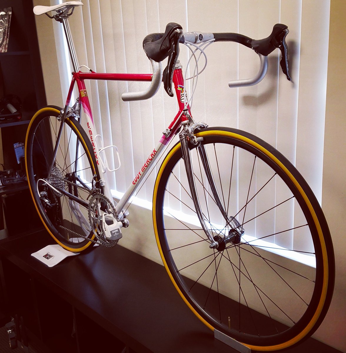 two wheels cycling boutique