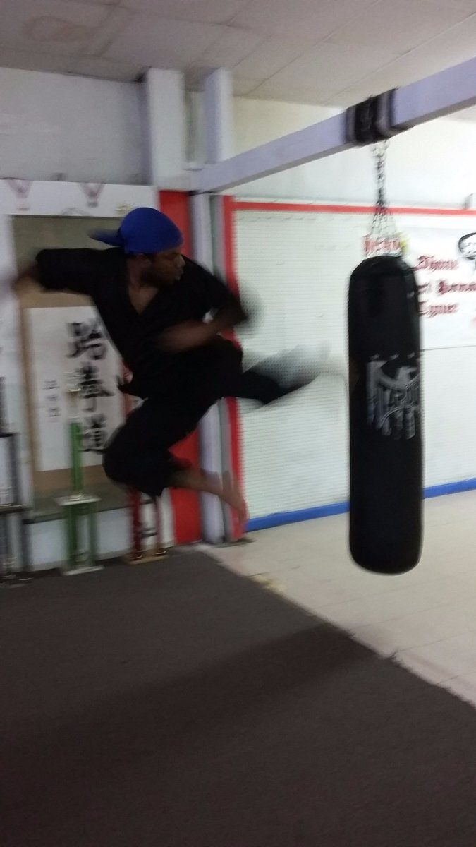 Shihan Mike with morning classes #WarAngels #martialarts