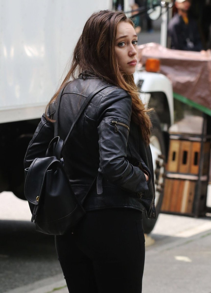 T100LikeOrRT's tweet image. RT for Alycia Debnam-Carey
Like for Richard Harmon
#The100